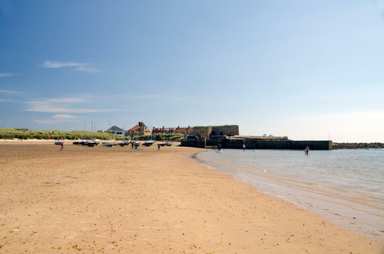 Beadnell Cottage Exterior photo